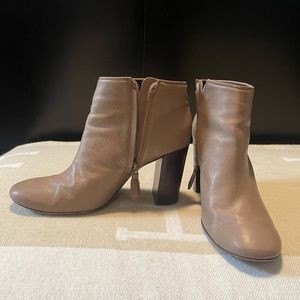 Tory Burch grey leather block heel booties size 8